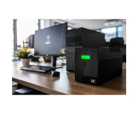 Green Cell UPS (2000VA/1200W,  4x Schuko, AVR, LCD) - 546066 - zdjęcie 3